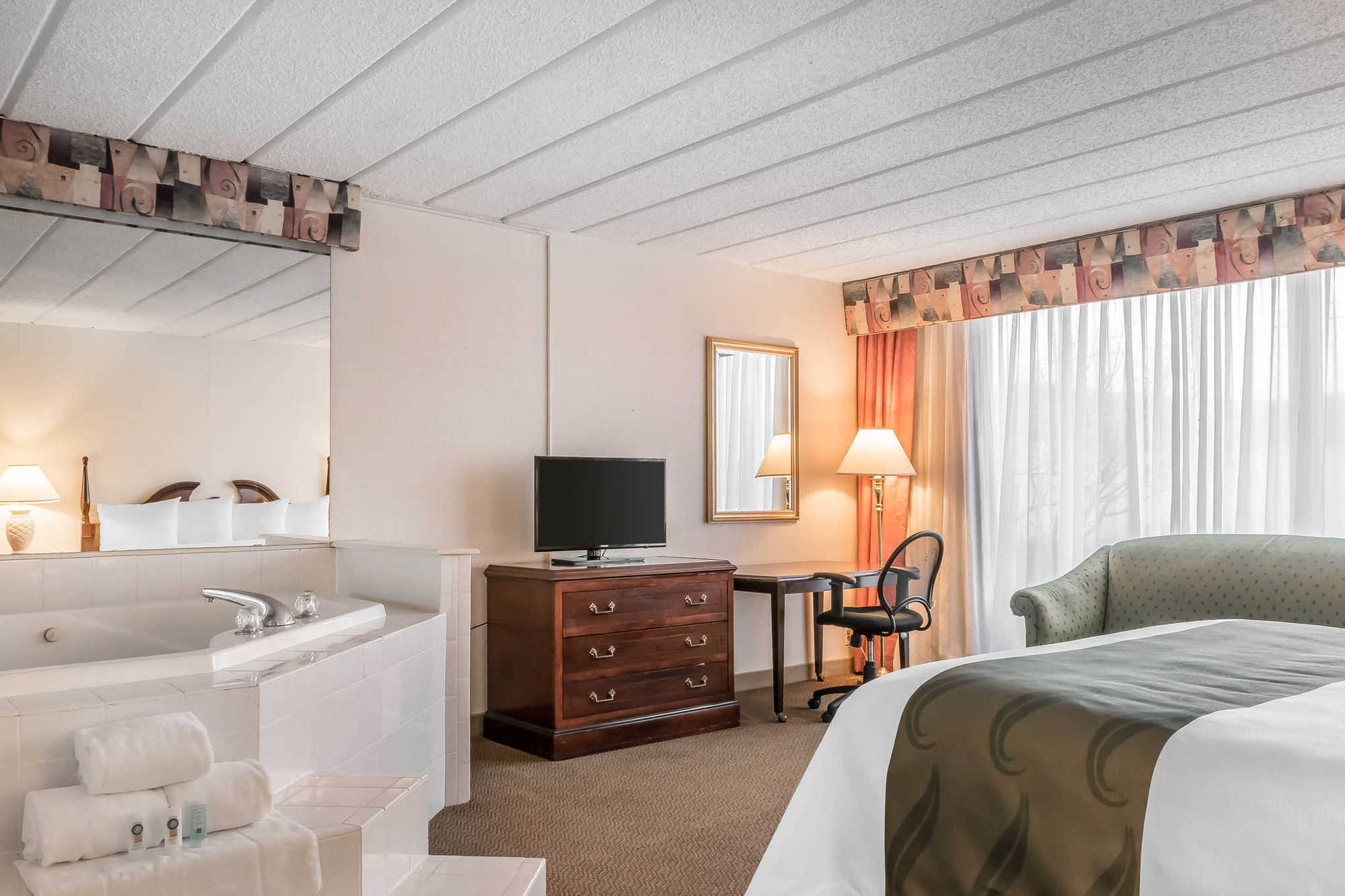 Hotel Baymont By Wyndham Milesburg Chambre photo